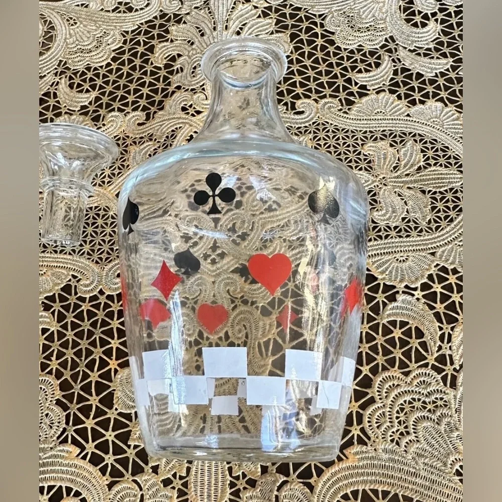 Verrerie D'Arques France Barware Glass Decanter w/‎ Stopper Playing Cards Suits